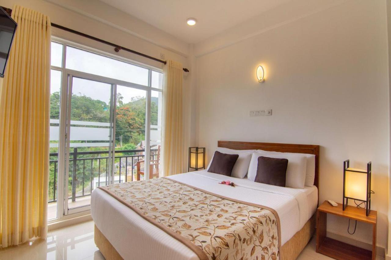 88Th - Ella Hotel Luaran gambar