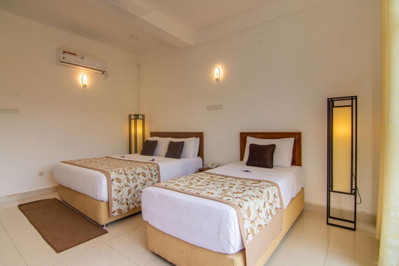 88Th - Ella Hotel Luaran gambar